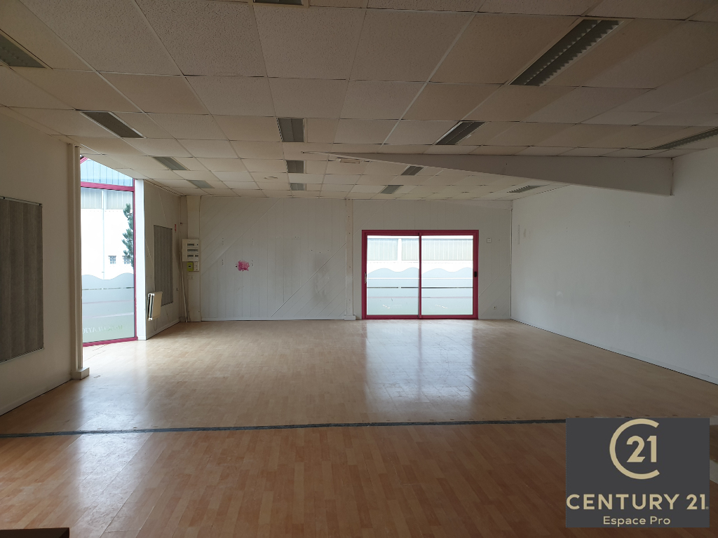 Caen Nord – A louer – Local commercial 190 m2