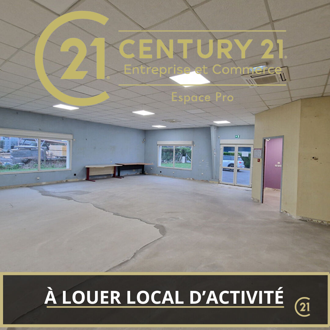 Est de Caen – A LOUER – 330 m² de locaux d’activités avec Bureaux – Terrain clos 1768 m²