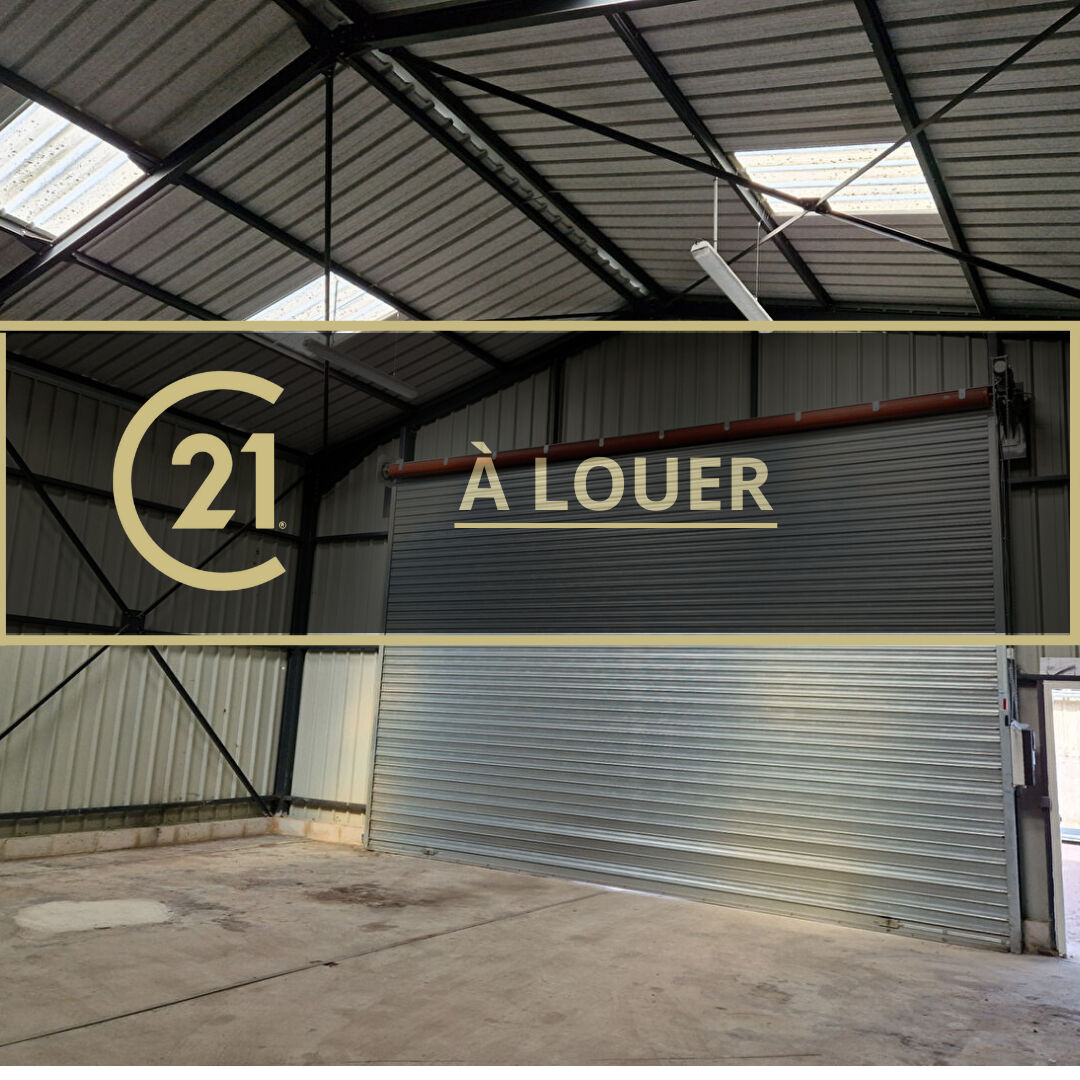 Sud de Caen,  A LOUER, environ 104 m² de dépôt
