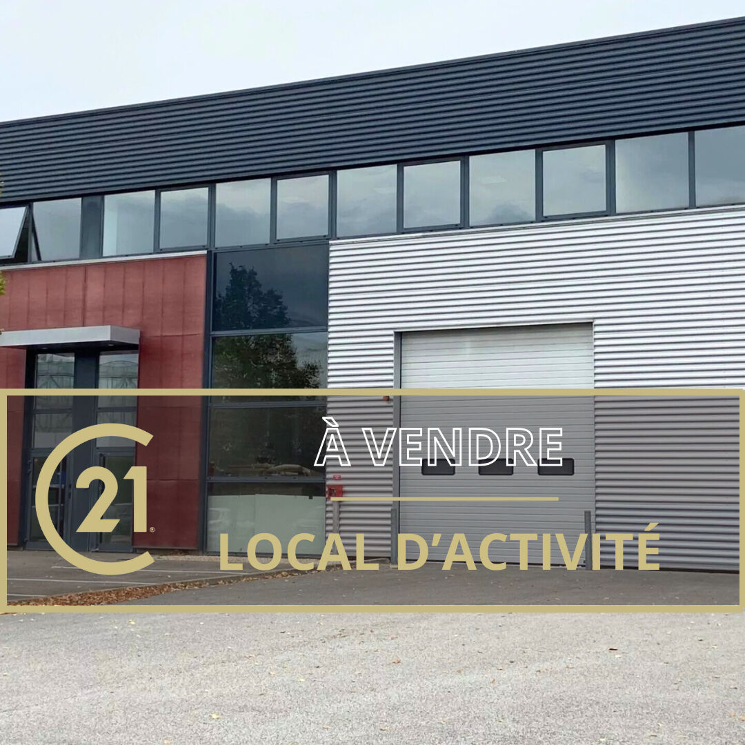 ARGENCES – A Vendre – Local d’activités de 680 m² environ