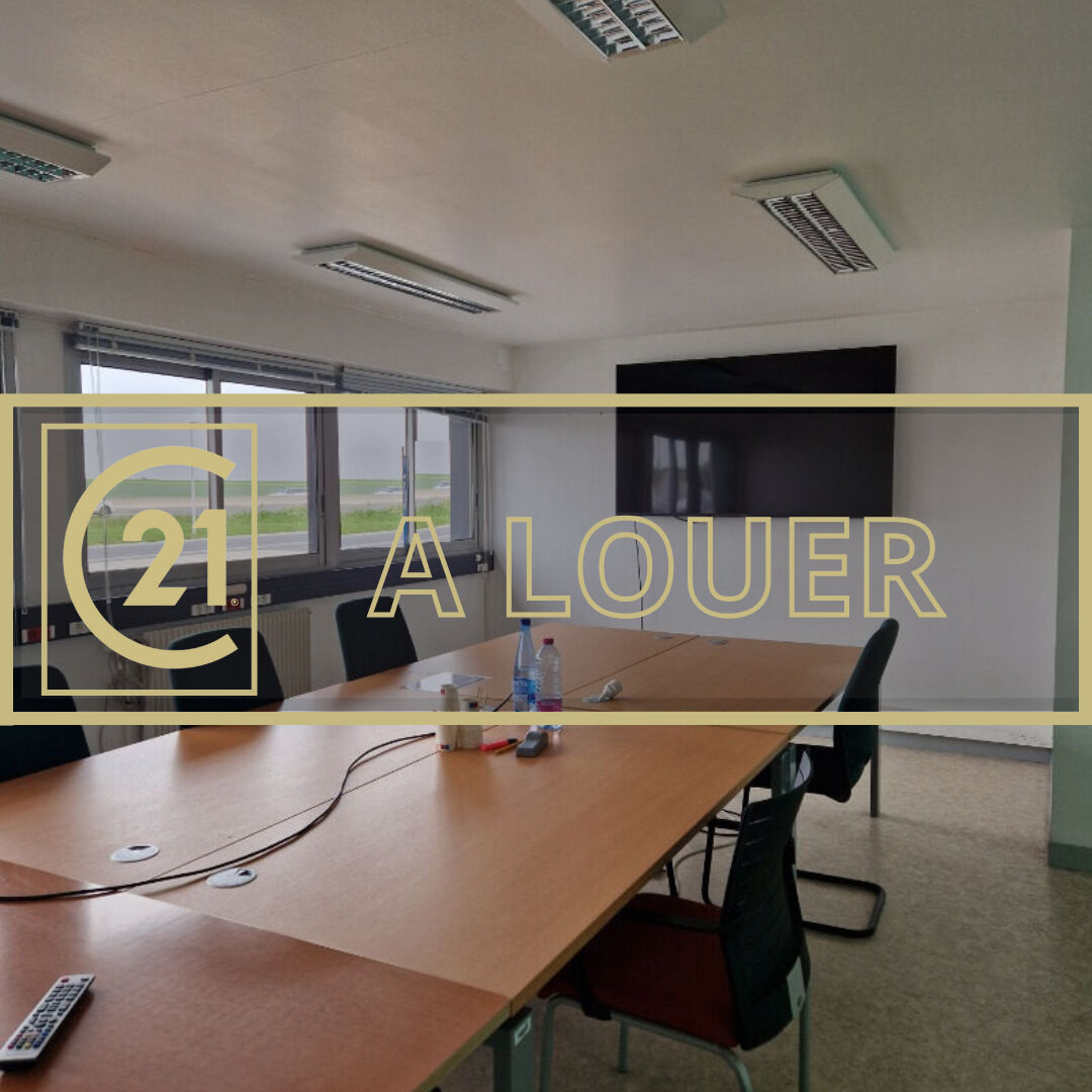 Ouest de Caen –  A LOUER – 500 m² de bureaux cloisonnés