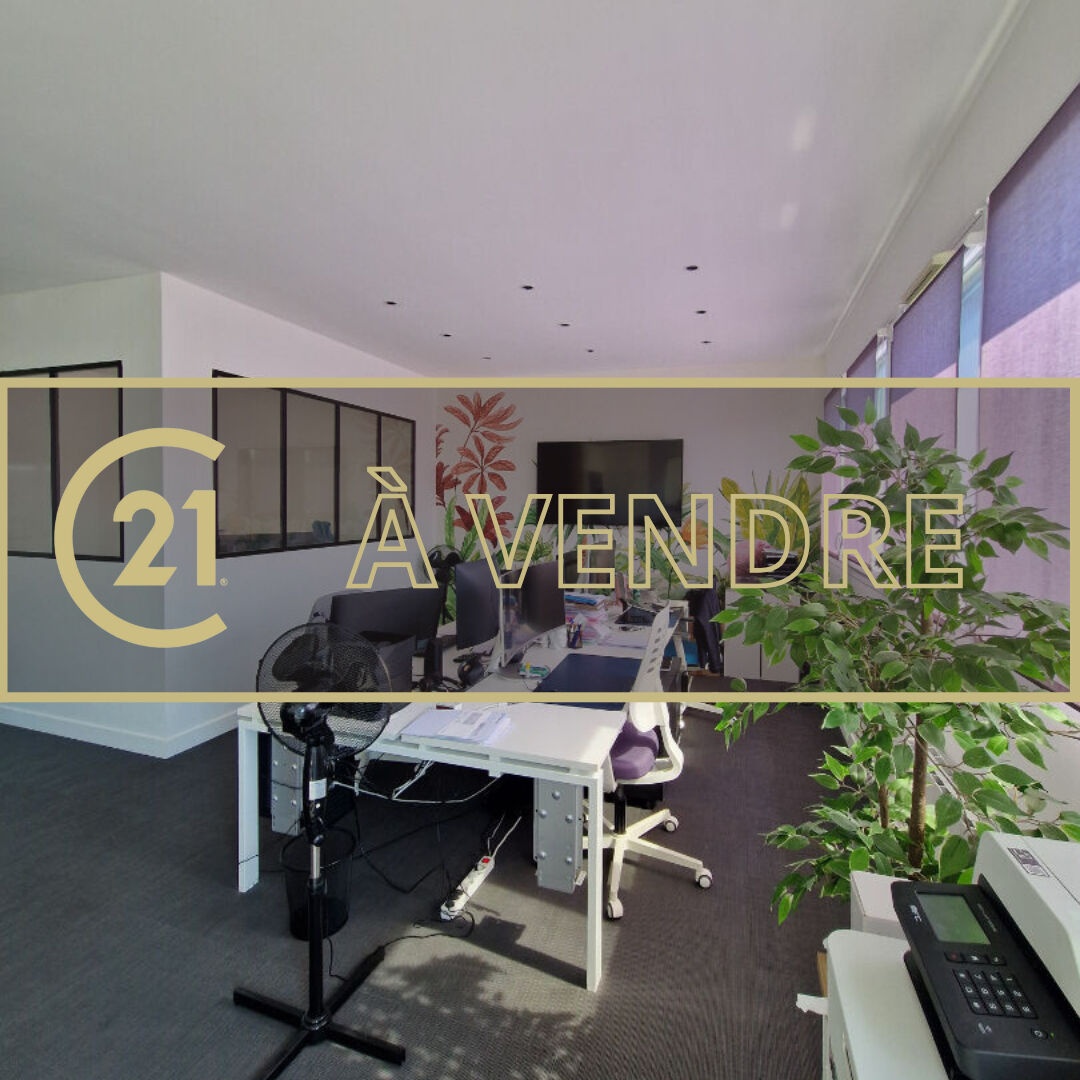 Nord de Caen – A VENDRE – Environ 68 m² de bureaux + 4 parkings