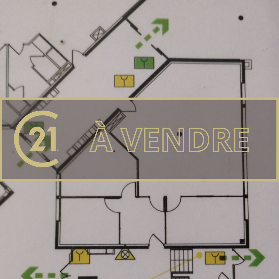 Nord de Caen – A VENDRE – 100 m² de bureaux en rez de chaussée + parkings privatifs
