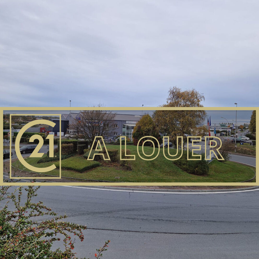 Ouest de Caen – A LOUER – Local d’activités / show room de 600 m² + cour privée