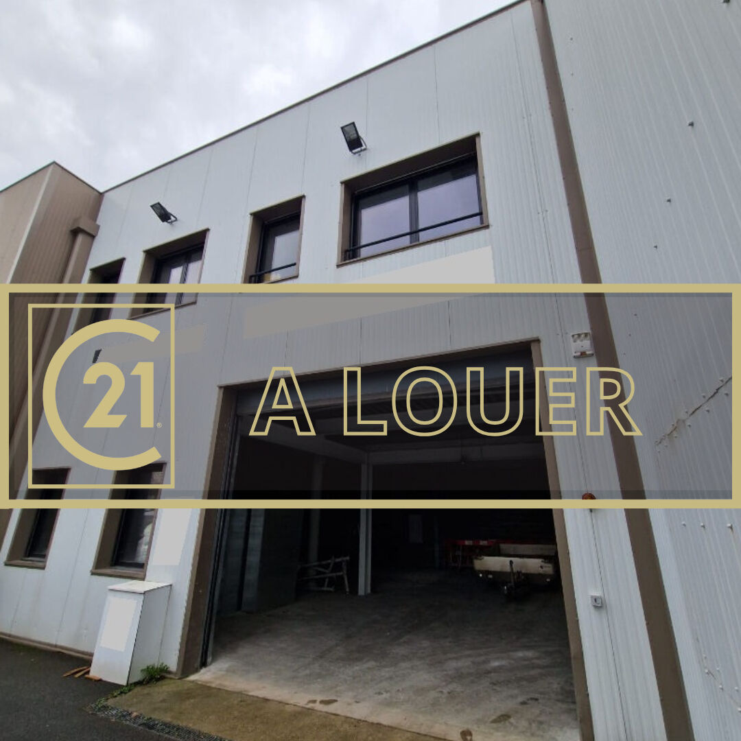 Sud de Caen – A LOUER – Locaux de stockage d’environ 935 m²