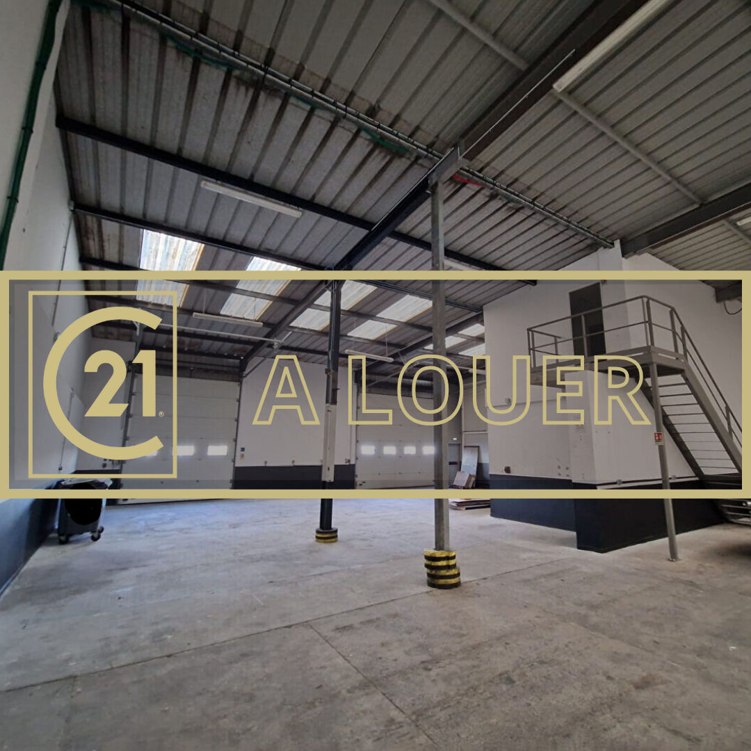Est de Caen – A LOUER – Locaux d’activités d’environ 890 m²  + terrain extérieur